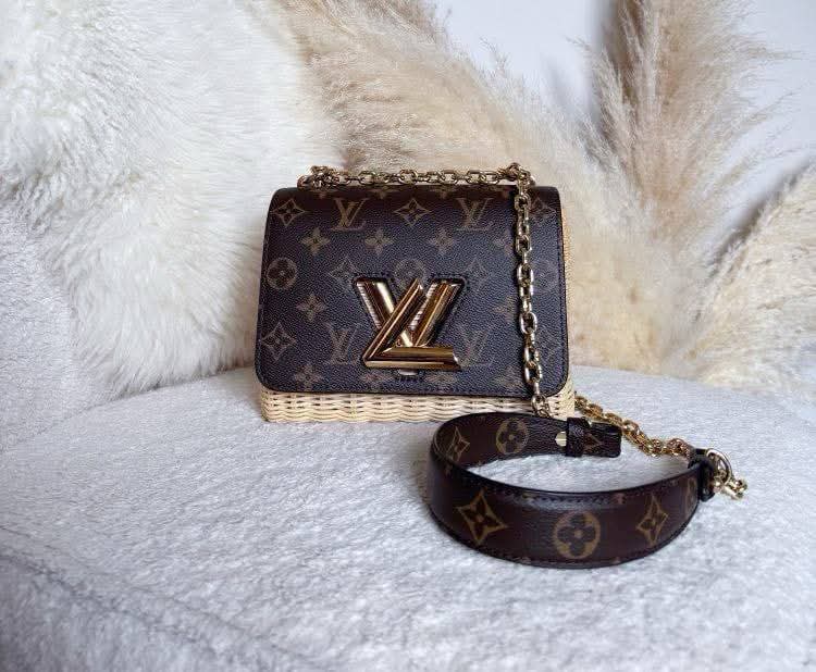 L Woven Logo Bag