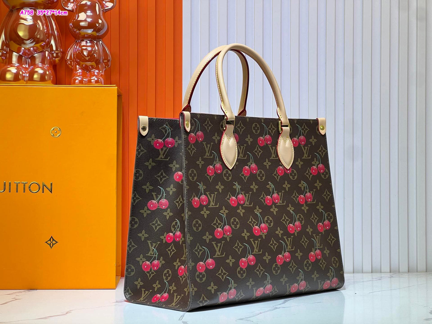Cherry collection tote