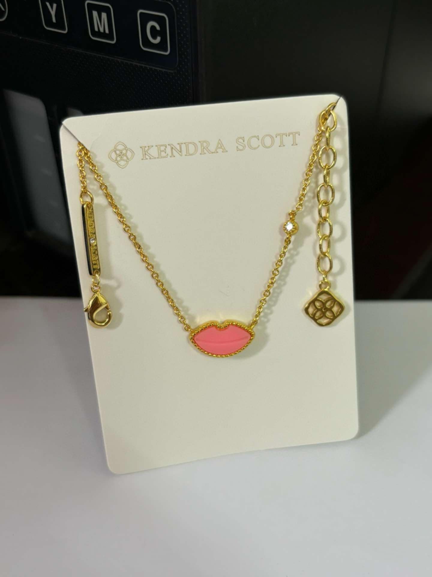K-S Lip Necklace