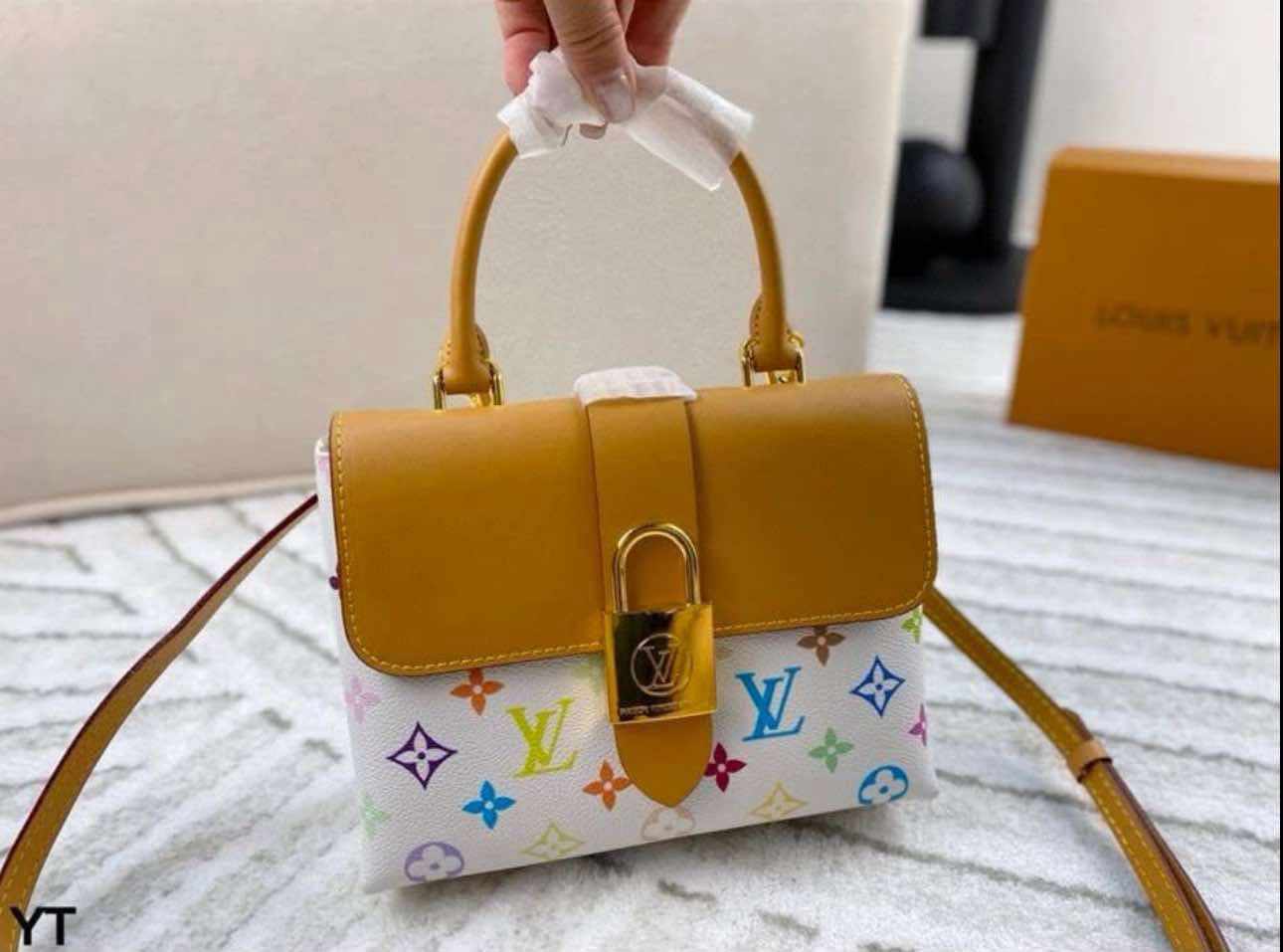 L White Mono Lock Bag