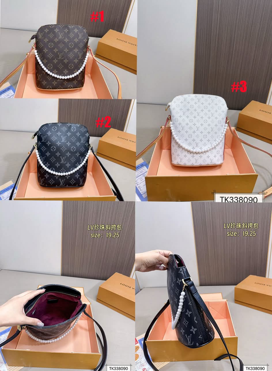 L New Pouch Bags
