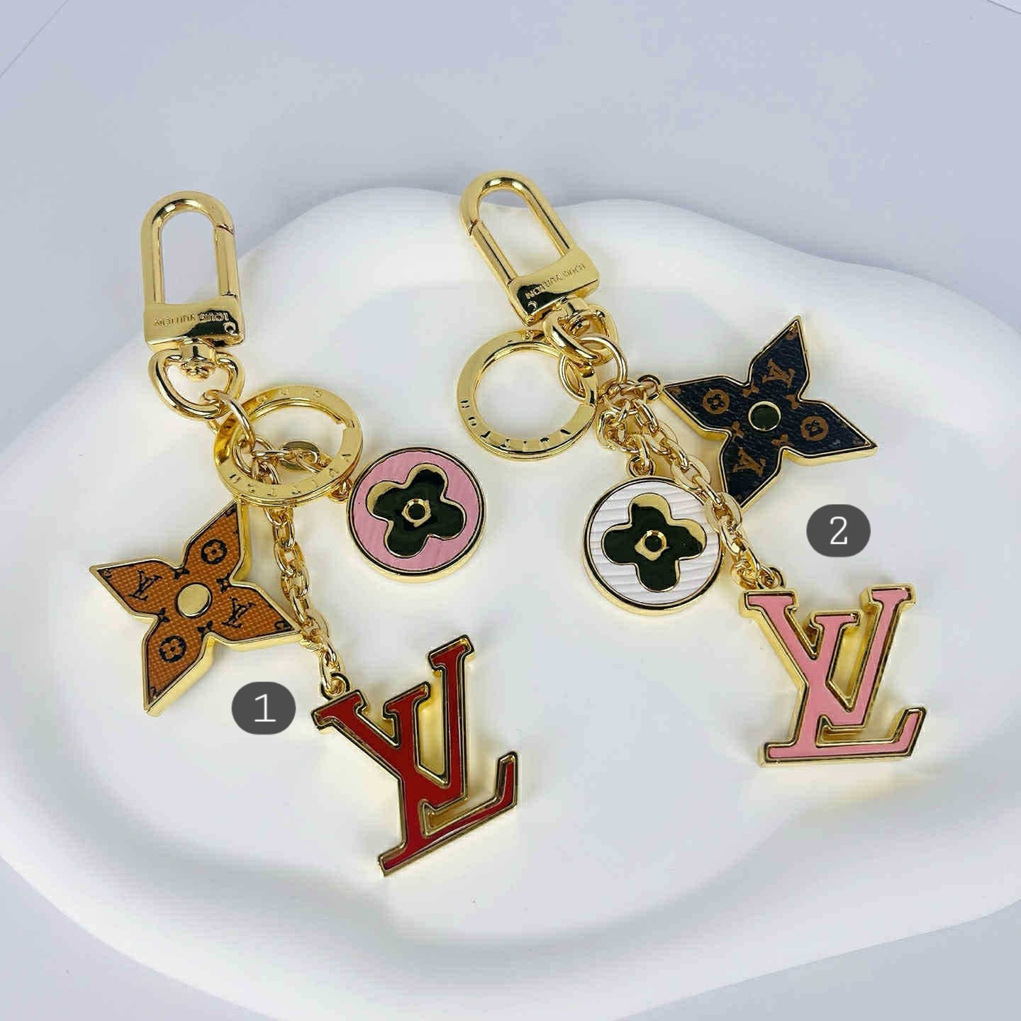 L Keychains & Bag Charms New*13