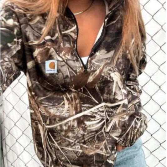 Womans Camo Zip Sweatshirt
