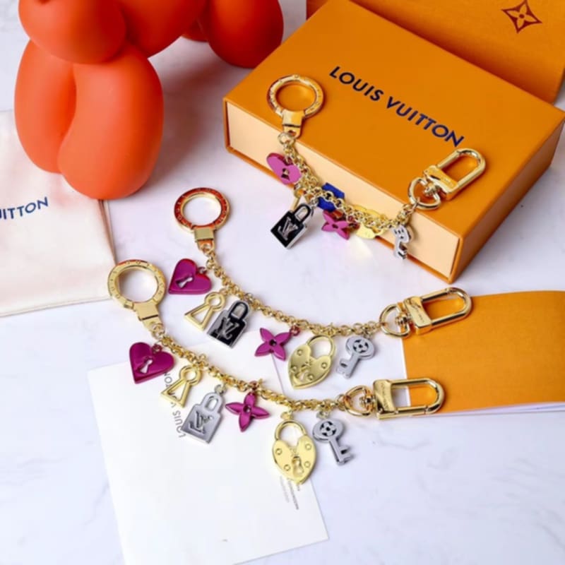 L Bag/ Keychain Charm 8