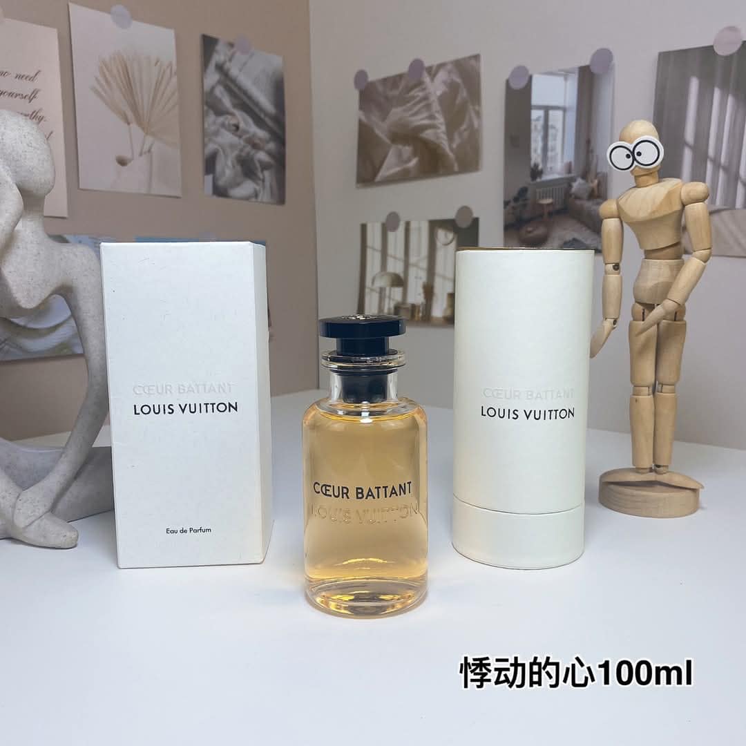 L CB Perfume