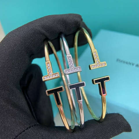 T&C Cuff Cuff Bracelets New