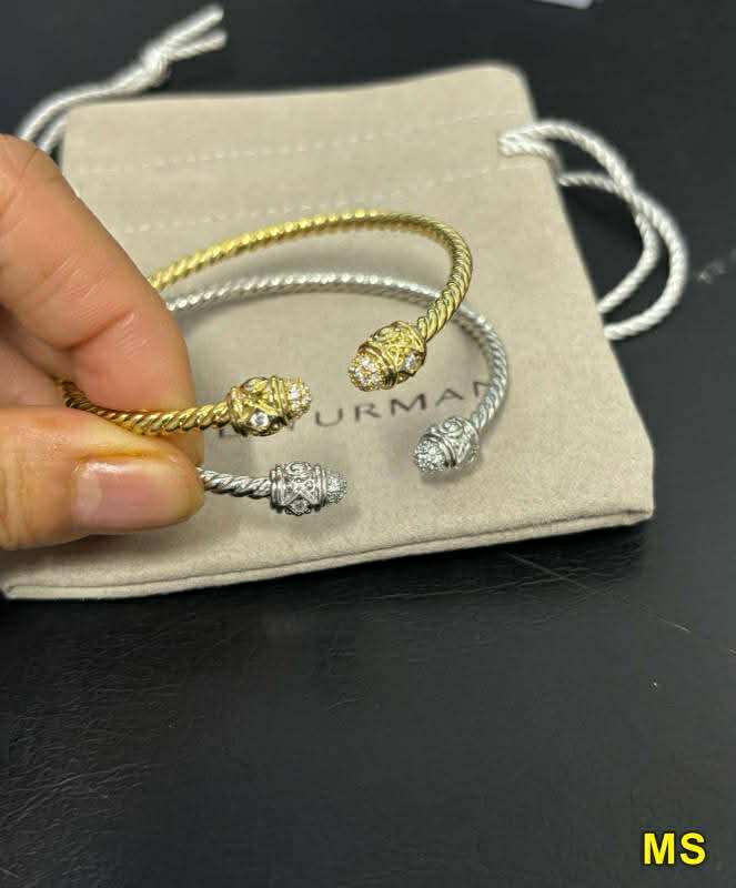 DY Cuff Bracelets 102