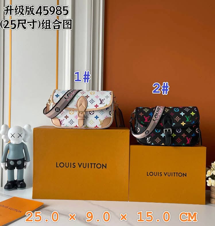 L Diane Bags B/W