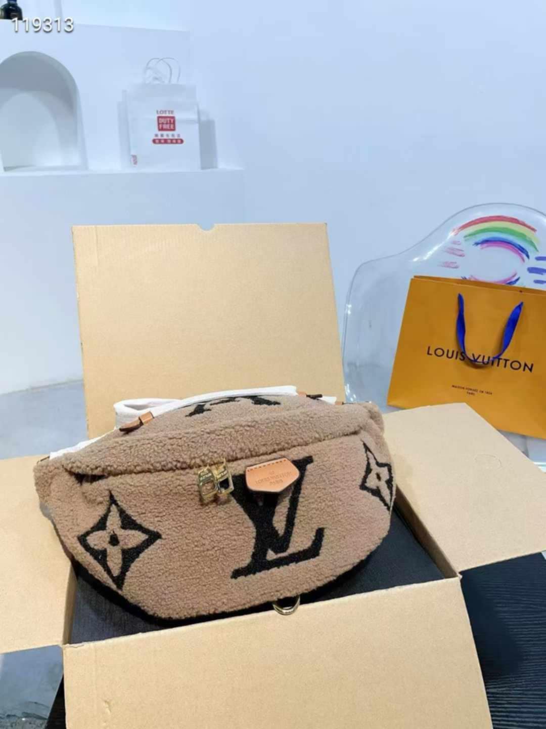 Elle Teddy Bum Bag 4