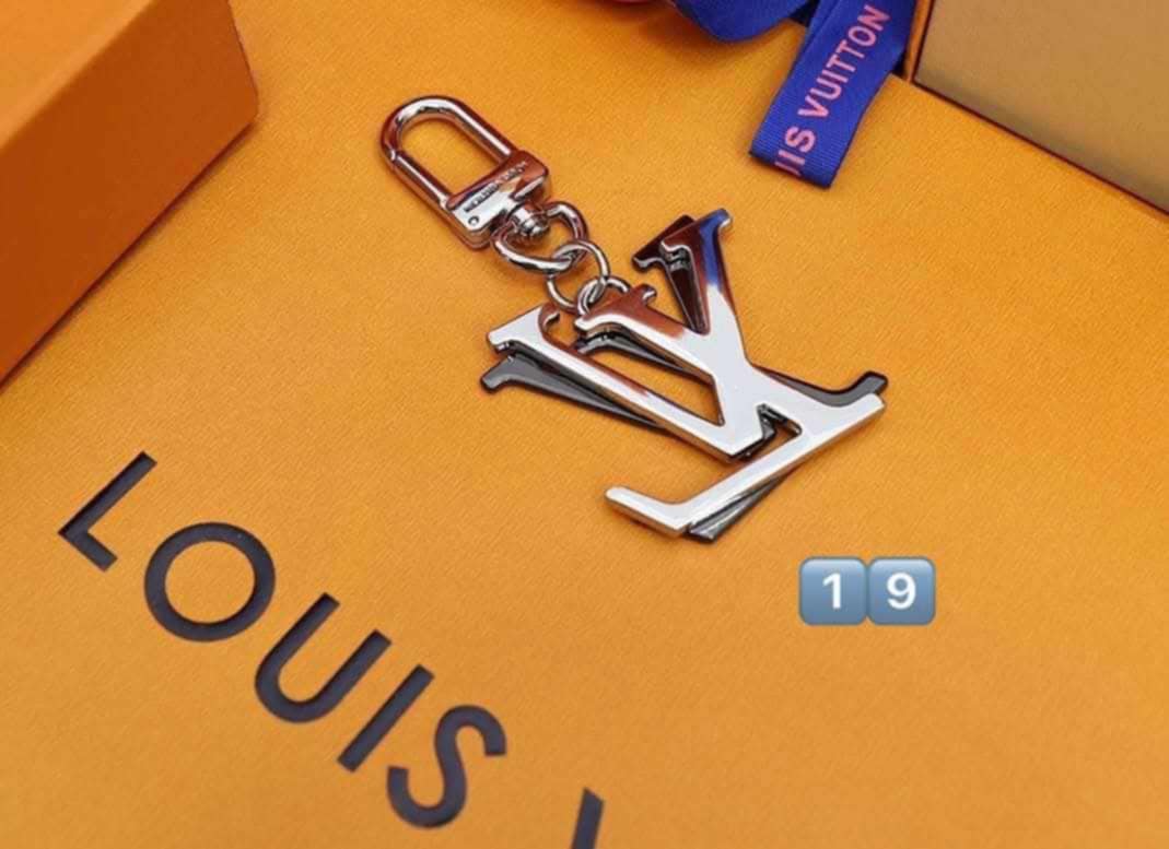 L Logo Keychain 2
