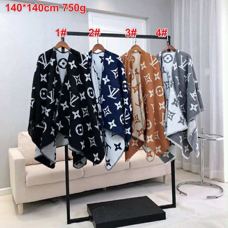 L Cape/Shawl