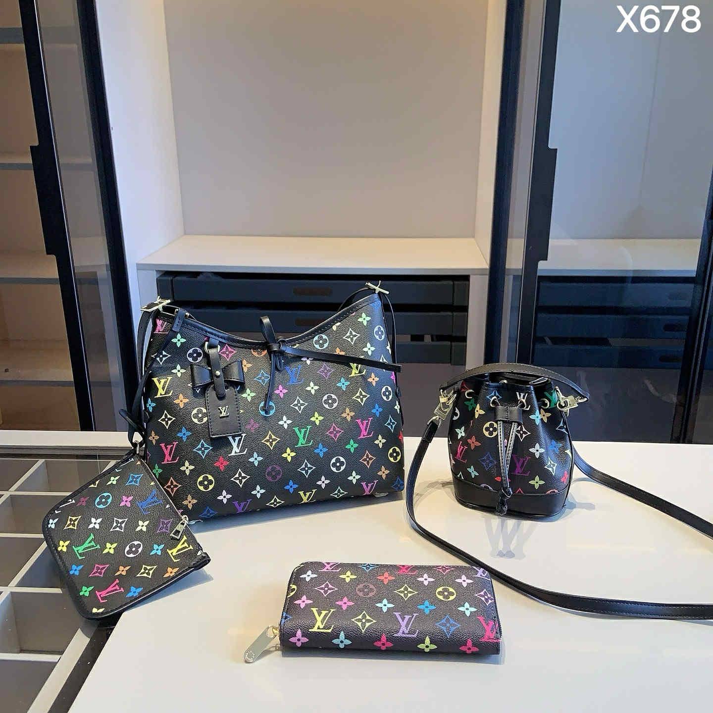 L Bag Set Black/Rainbow Mono 2