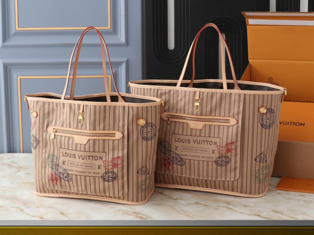 L NF Traveler Bag