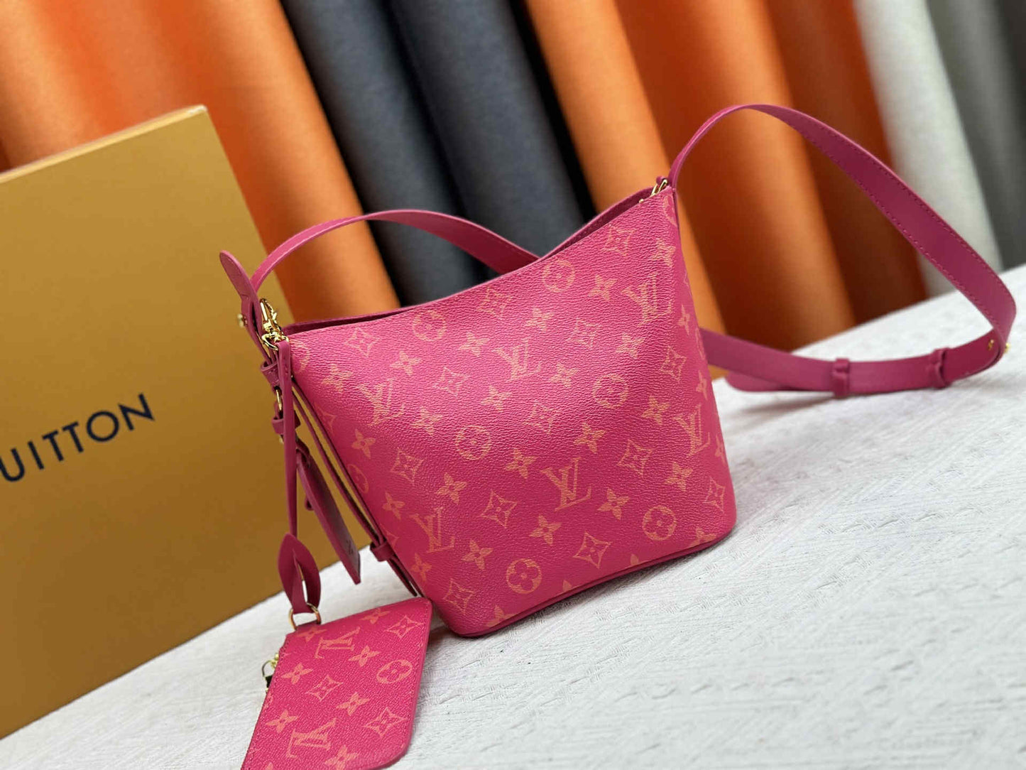L Pink/Orange Mono Bag