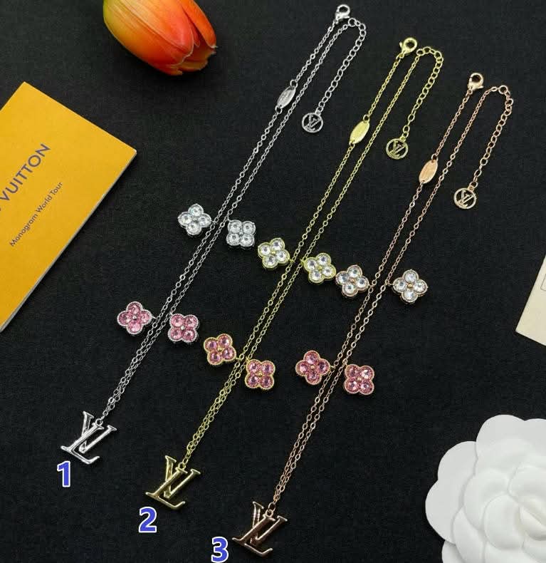 L Chain Necklaces New