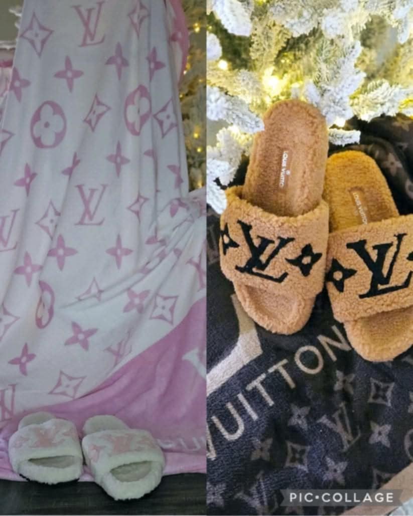 Brown or Pink Blanket/Slipper Bundle