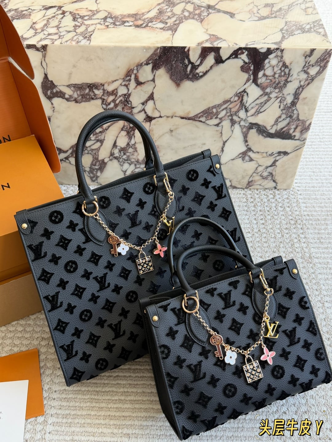 Megan tote 🔥