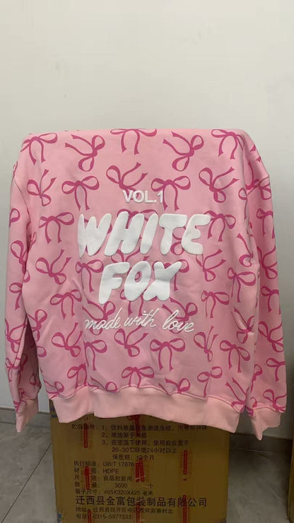 White f0x sweater