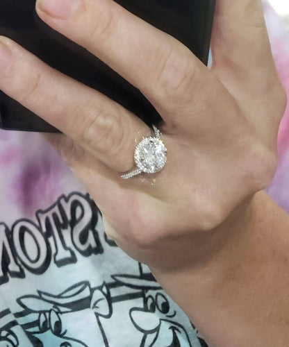 T ring Halo Round Cut