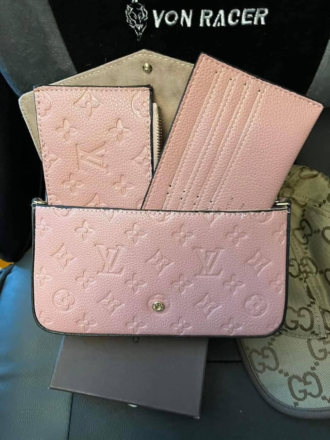L Embossed Set Light Pink