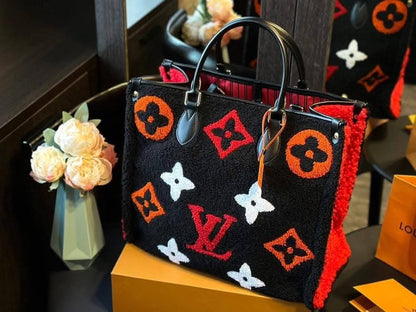 L Sherpa Teddy Mono Totes