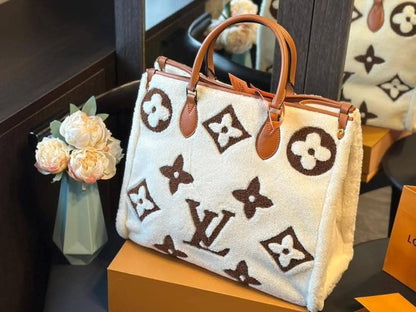L Sherpa Teddy Mono Totes