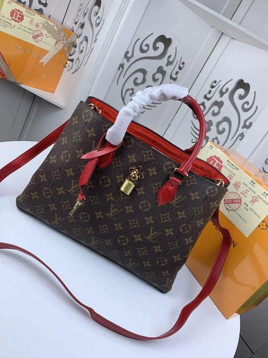 L Mono Lock Bag Red