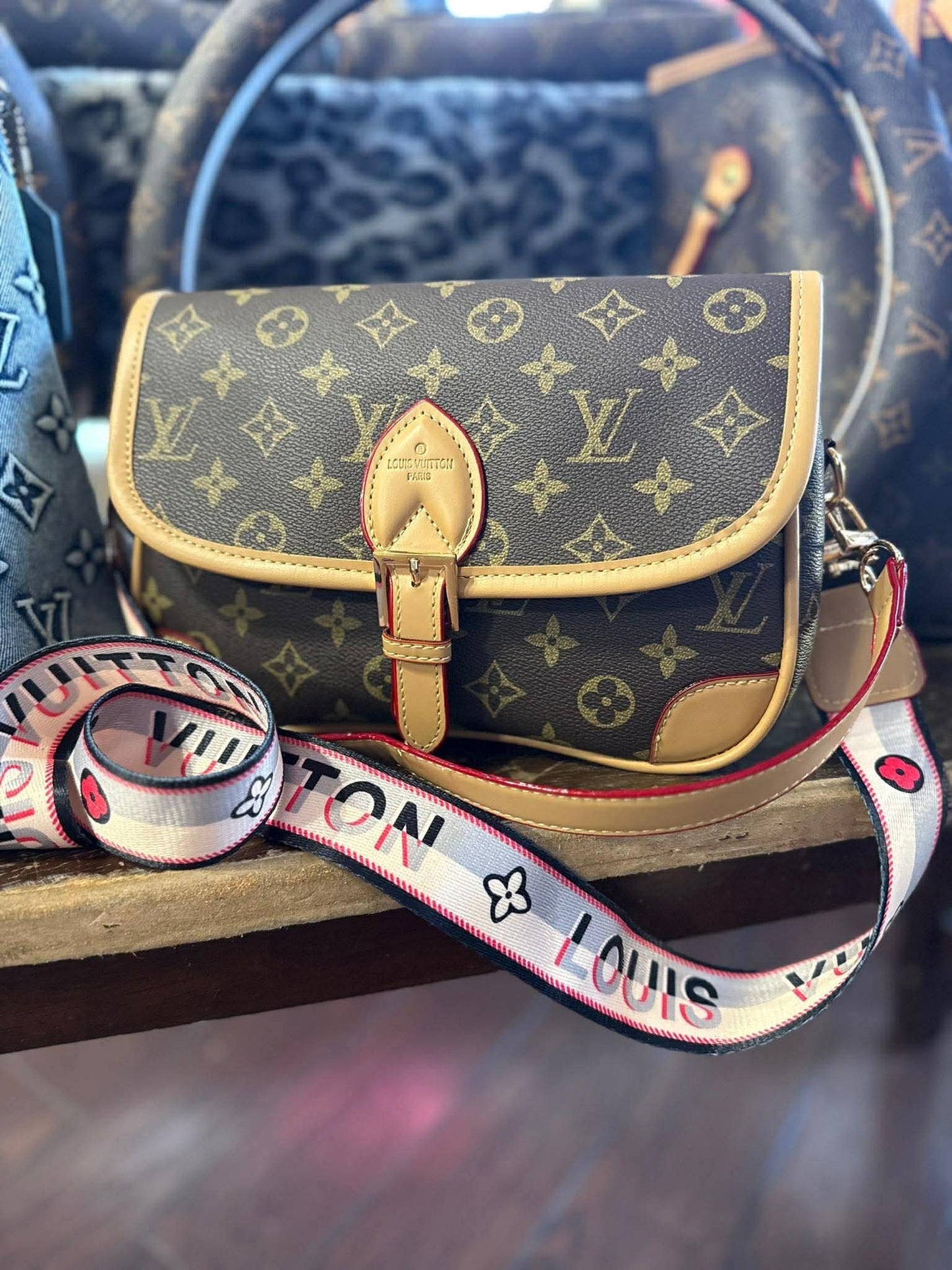 Elle Diane Bag r/b Strap