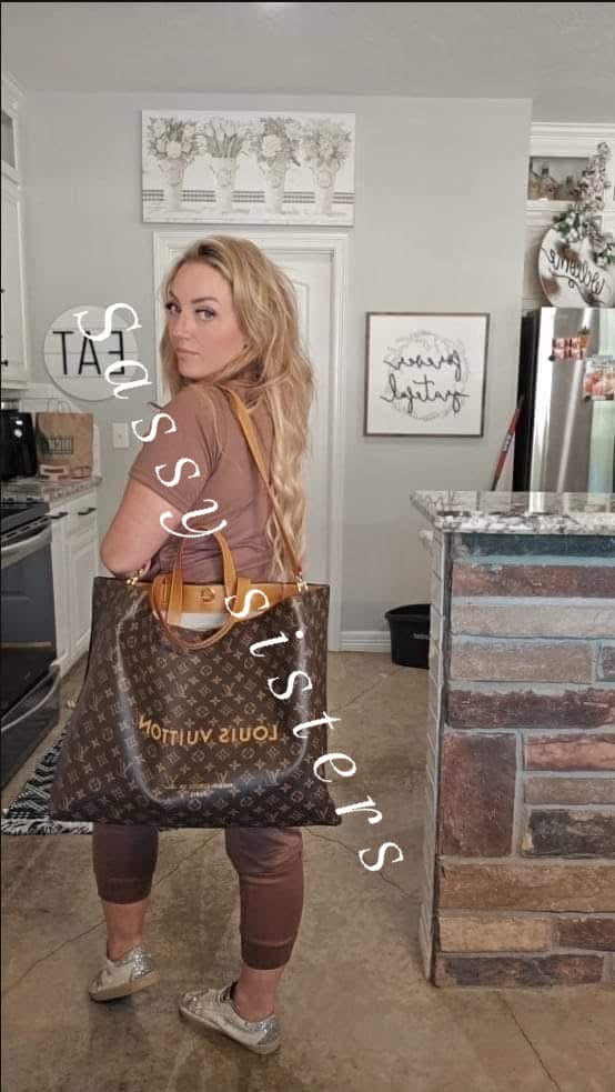 Mono jumbo shopper tote