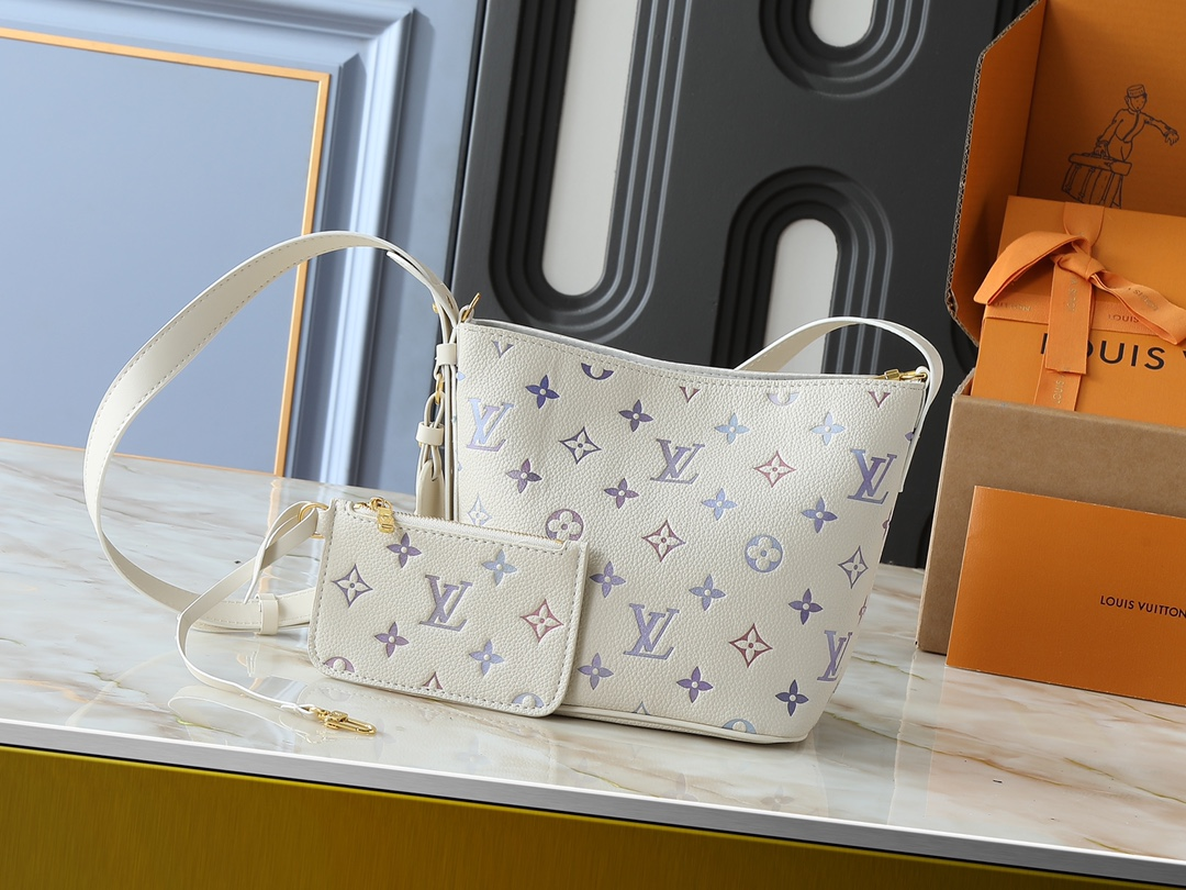 White/Purple Hue Bag