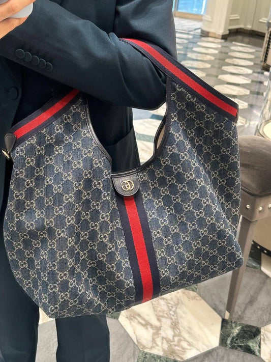 G*G Stripe Arm Bag