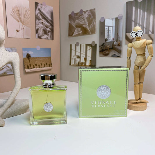 VV Perfume