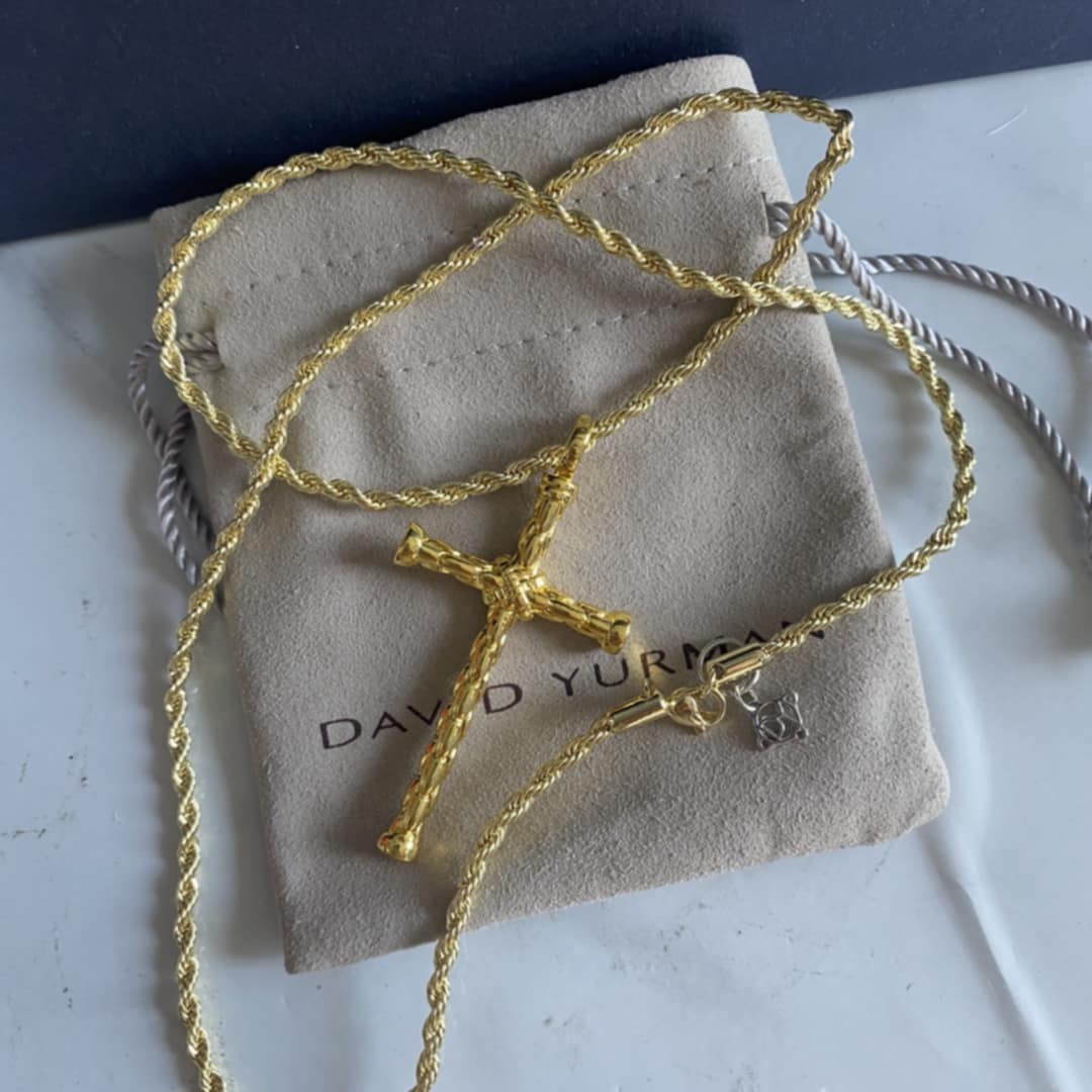 DY Cross Necklace 2