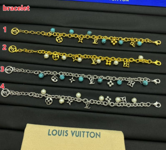 L Charm Bracelets 2