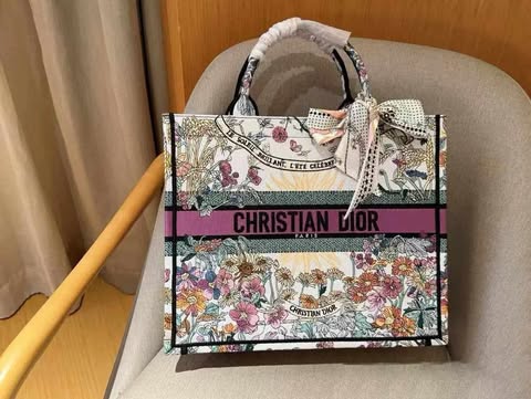 CD Floral Bag 2