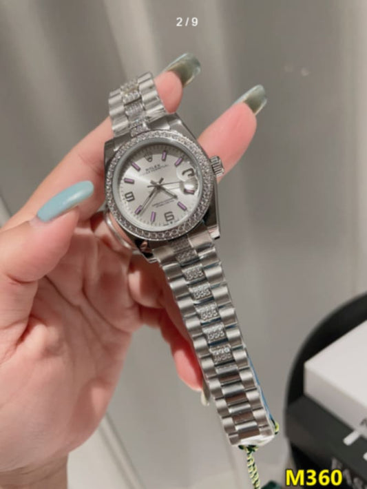 Womens R Watch w Box
