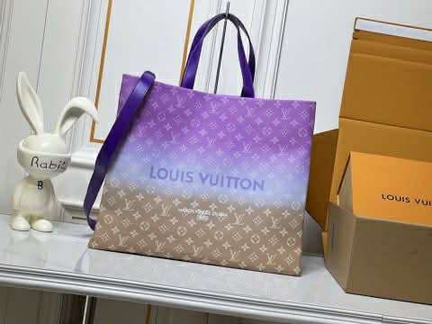 L Tote Purple/Tan