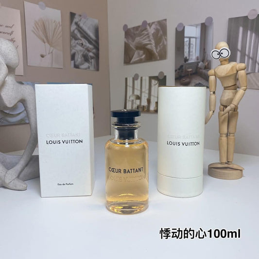 L CB Perfume