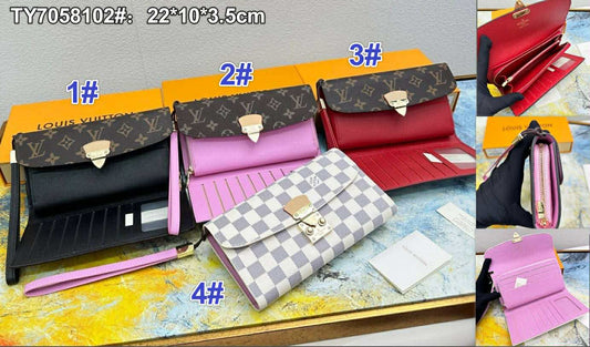 L Full Size Latch Wallets