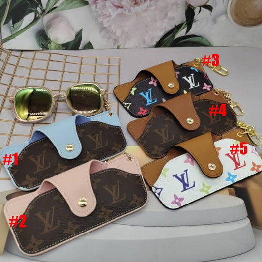 L Mono Glasses/ Sunglasses Holder New*