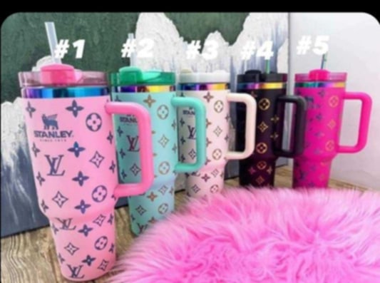 Boujee Colorful S Cups