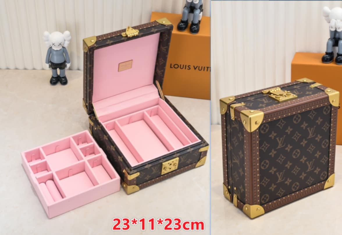 L Jewelry Box