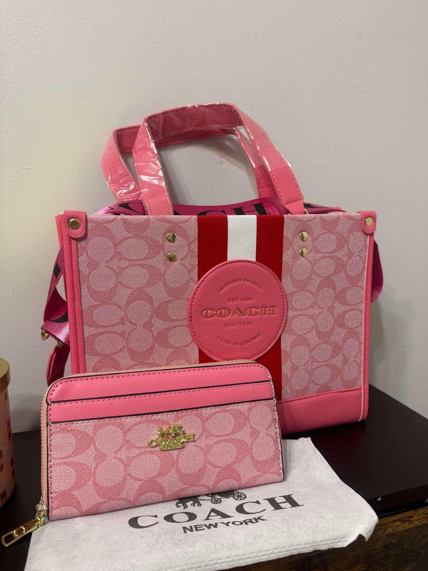 Co@ch Pink Bag Set