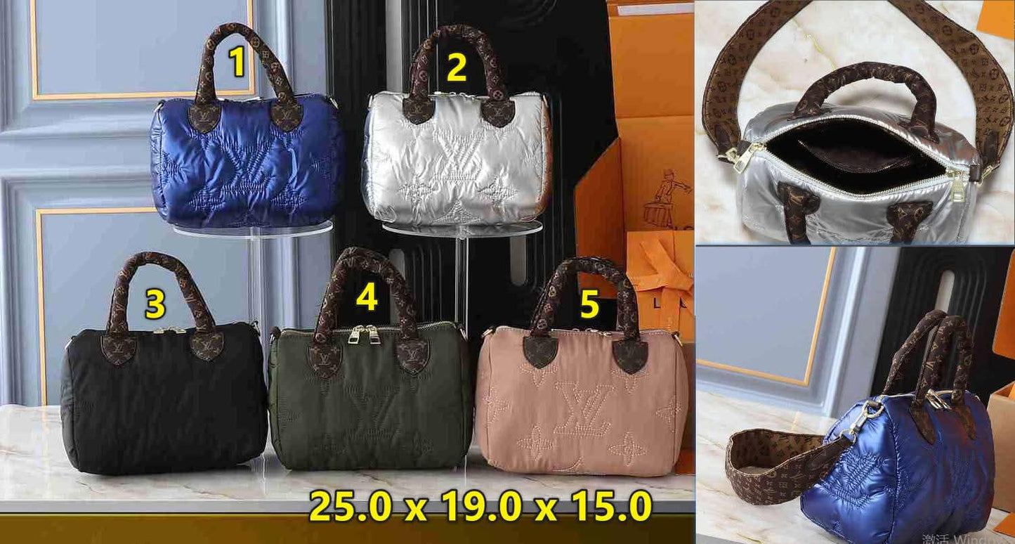 L Logo Puffer Bags