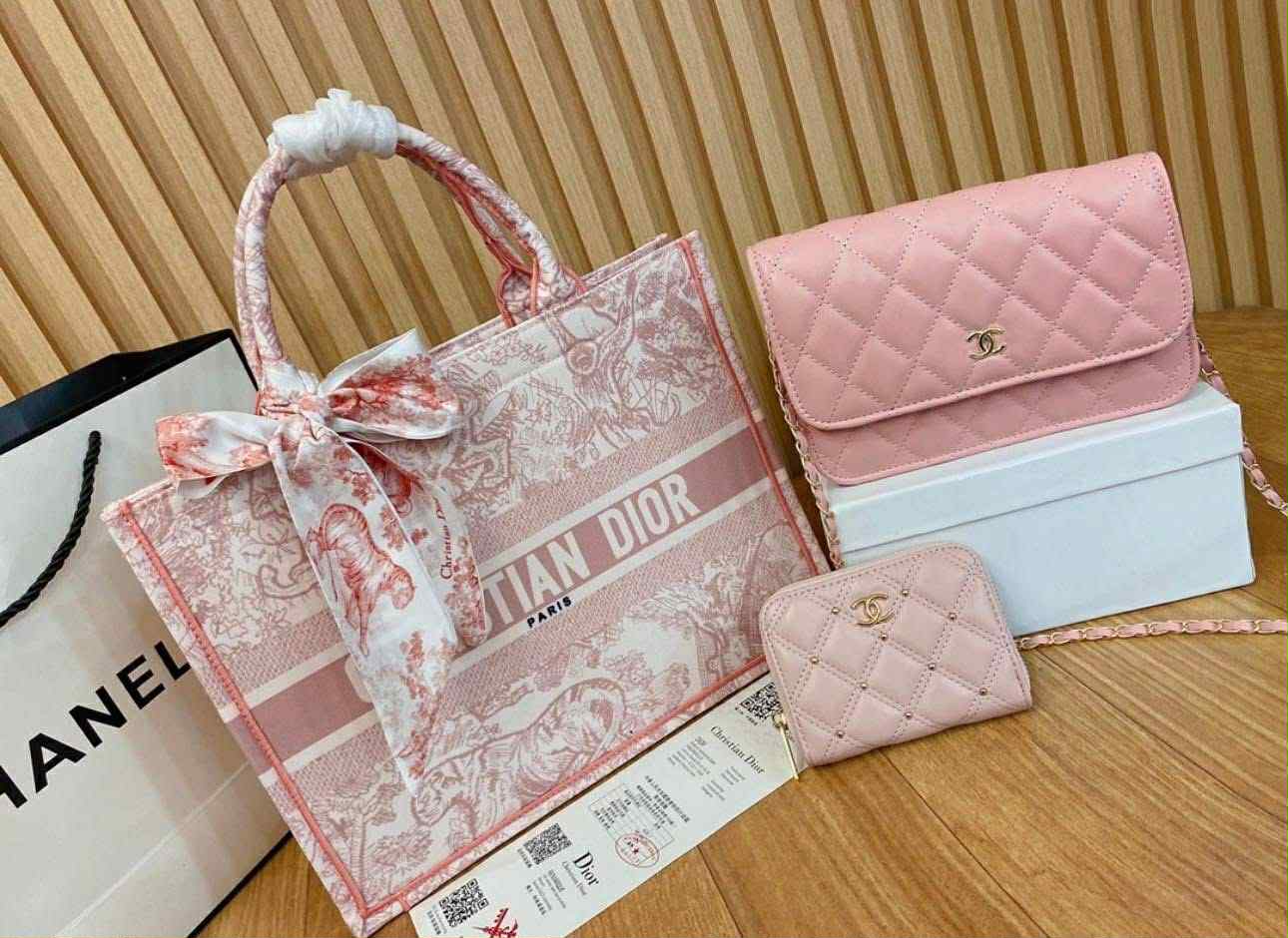 CD Light Pink Mono Bundle 2