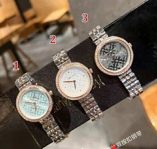 L Background Watch
