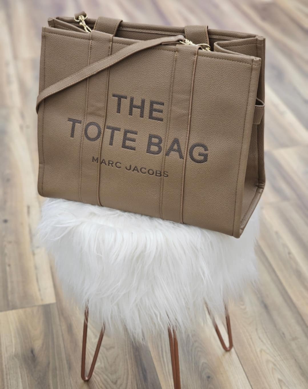 MJ Tote Bag Large Tan