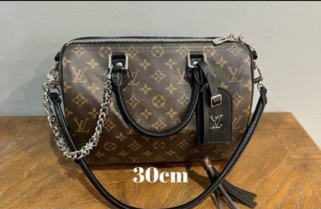 L Large Speedy Bag w Chain