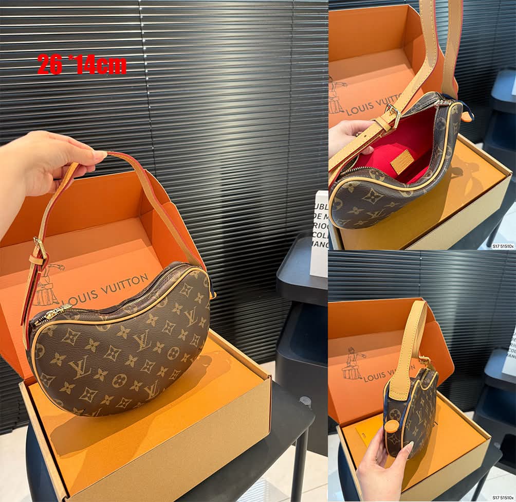L Mono Croissant Bag