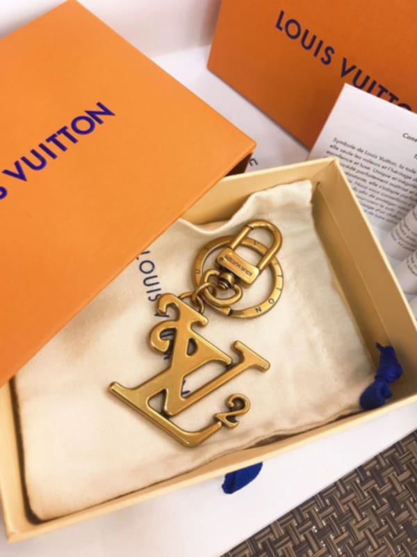 L Logo Charm Keychain 6